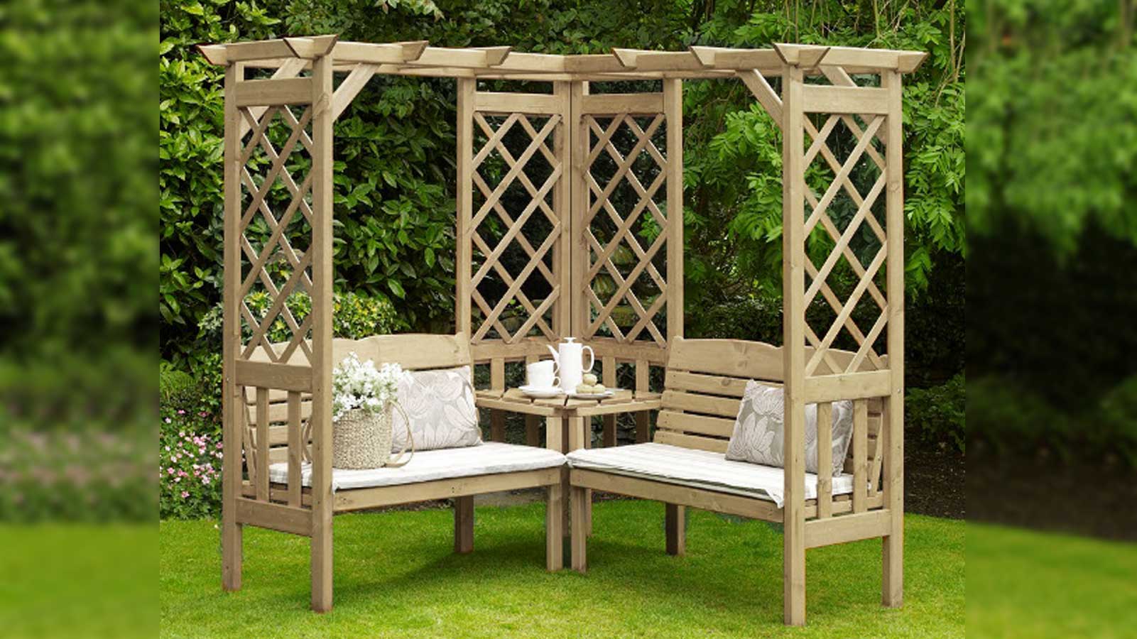 Garden arch with shop seat